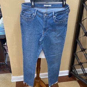 Ladies levi jeans
